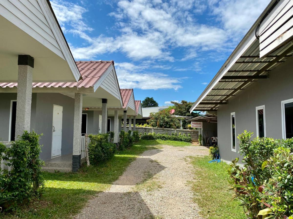 Hotel Huen Vasana Chiang Dao Exterior foto